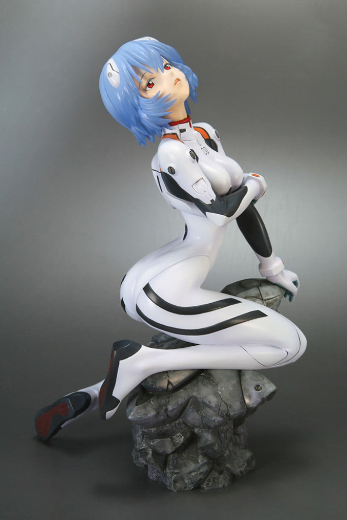 綾波レイ 1/6スケールフィギュア Amazon.co.jp: 綾波レイ 1/6スケールフィギュア : ホビー