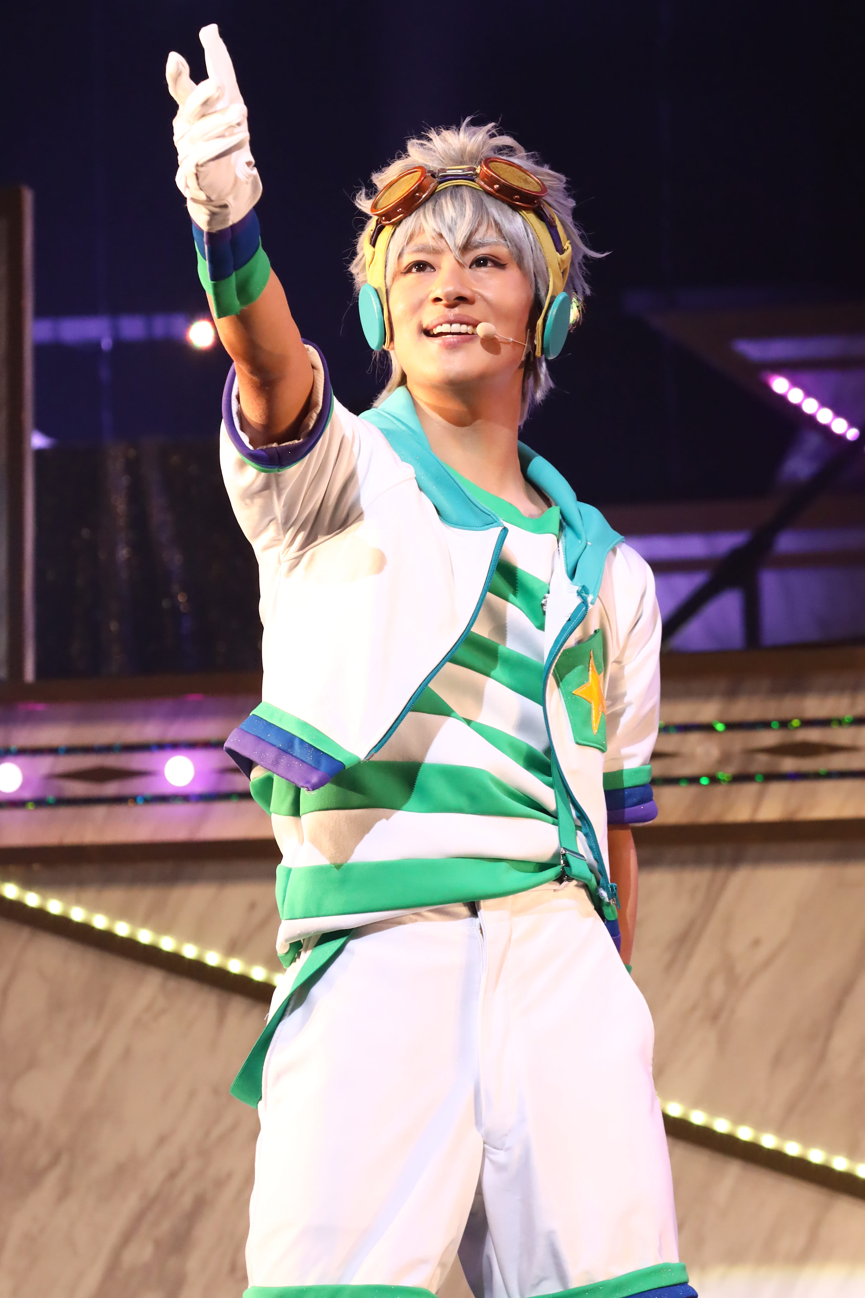 (C)T-ARTS / syn Sophia / エイベックス・ピクチャーズ / タツノコプロ /「KING OF PRISM -Over the Sunshine!-」製作委員会2017 (C)T-ARTS / syn Sophia / エイベックス・ピクチャーズ / タツノコプロ /「KING OF PRISM -Shiny Rose Stars-」製作委員会2020