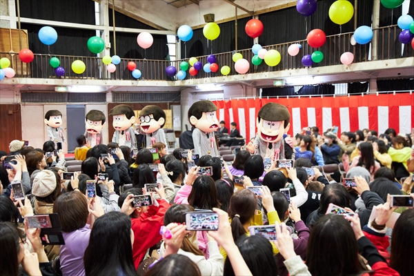 (C)赤塚不二夫/えいがのおそ松さん製作委員会 2019