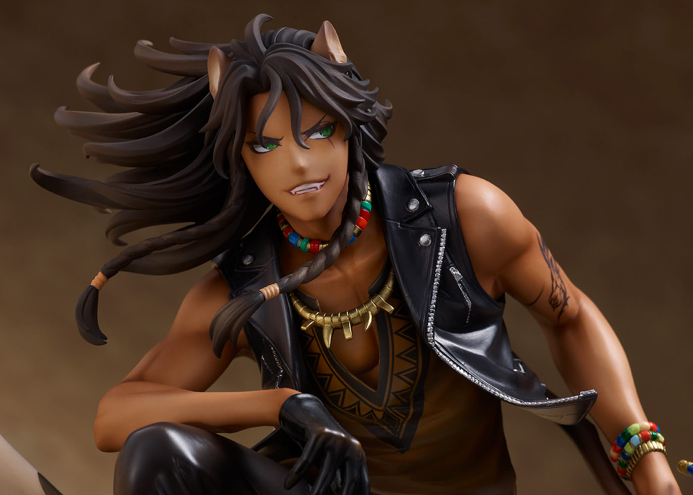 ツイステ＞枢やな描き下ろしイラストのレオナが鮮やかに立体化