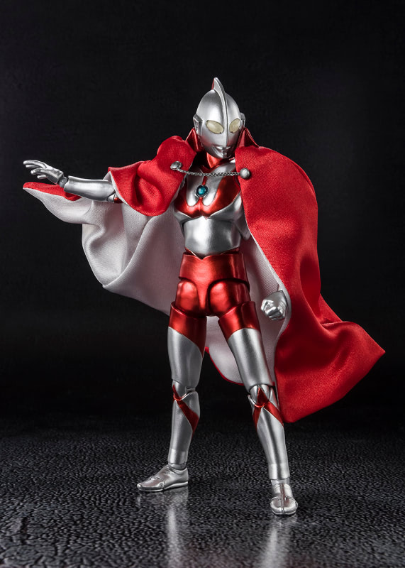 円谷プロ直営オンラインストアオープン 限定アイテムやプレキャンも アニメージュプラス アニメ 声優 特撮 漫画のニュース発信