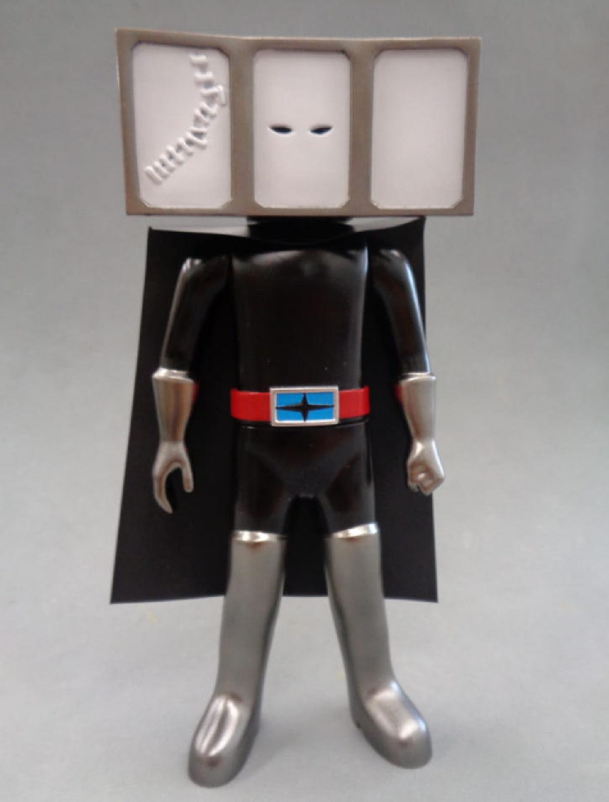 サイエンスパトロール 三ヶ月仮面&タイヤ仮面 ゴレンジャー 三日月仮面 ソフビ ソフビ Science Patrol 三日月仮面 三ヶ月 黒十字軍仮面怪人シリーズ