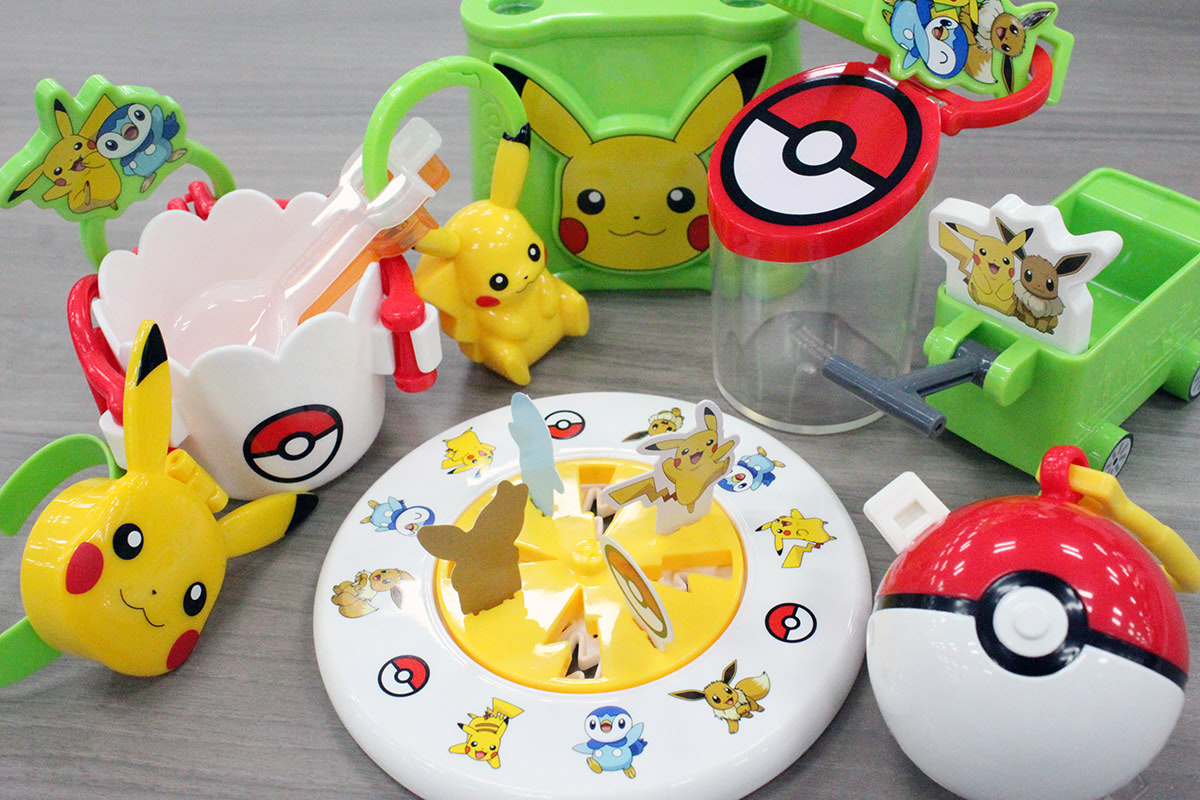 外でも楽しいハッピーセット「ポケモン アウトドア」で遊んで