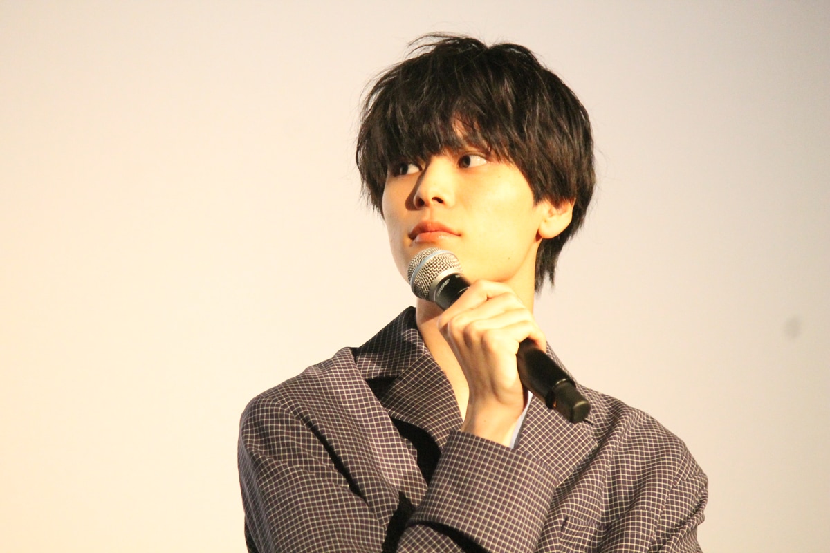 美しい彼』萩原利久の好きな衣装は【不審くん】「着るとテンションが