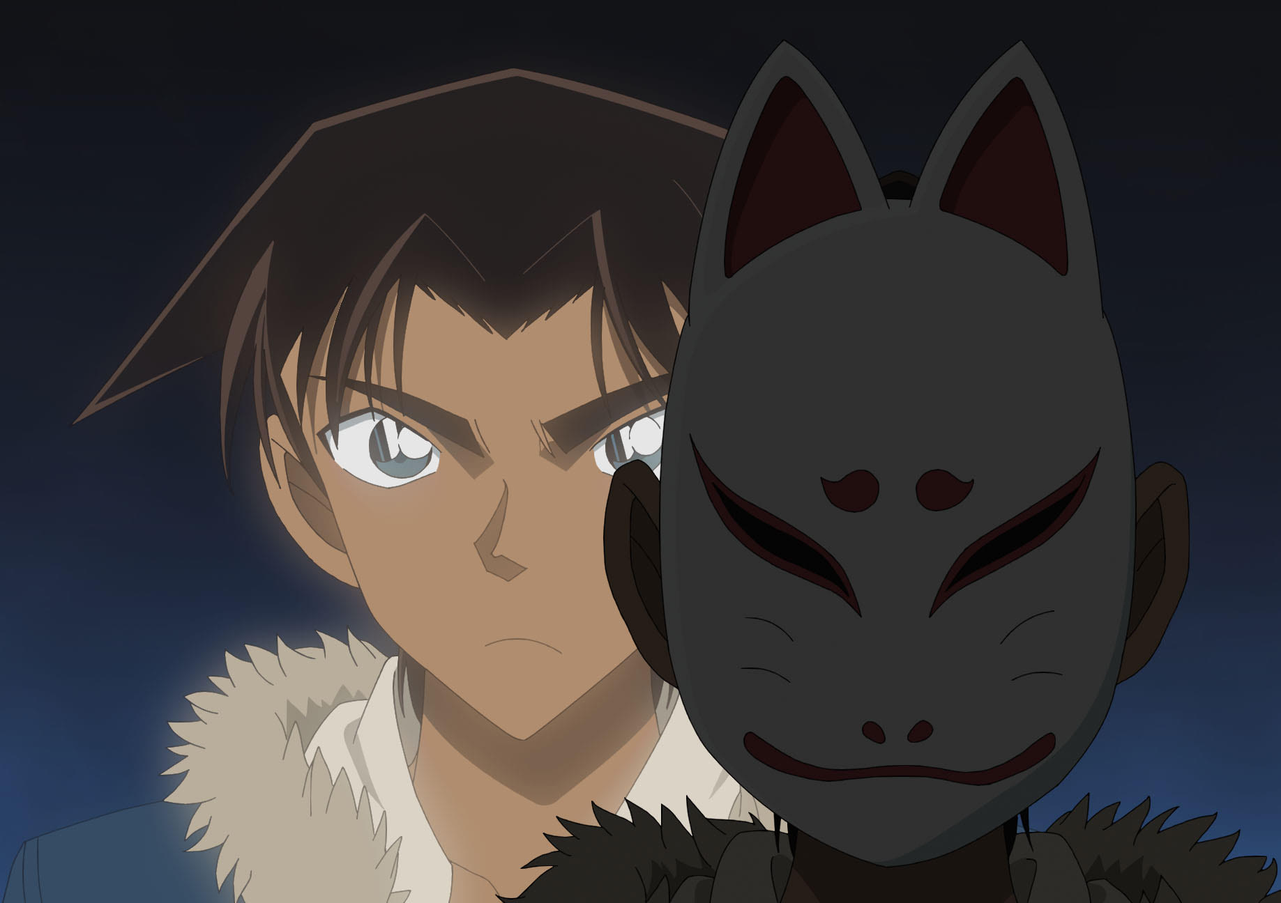 コナンと狐面の平次が刑事殺害犯を推理！『名探偵コナン』1086話