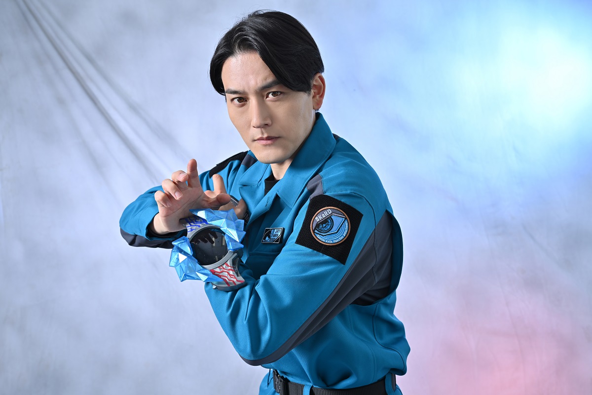 ウルトラマンブレーザー』蕨野友也 現場でも “いいチーム” を目指して