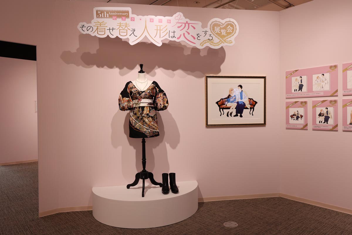 着せ恋】展覧会をコスプレイヤーあかせあかりと伊織もえが見学 