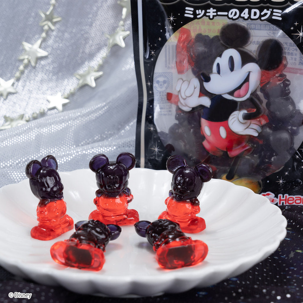 Disney100ミッキーマウスSUPERTITANIUMシリアルNo.004 ディズニー100周年記念】ミッキーマウスの見た目も味わえる「4Dグミ