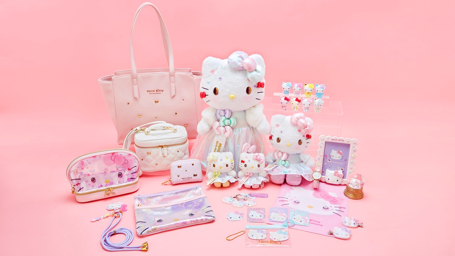 ハローキティ】瞳がキュートで可愛すぎる！誕生日の限定アイテム