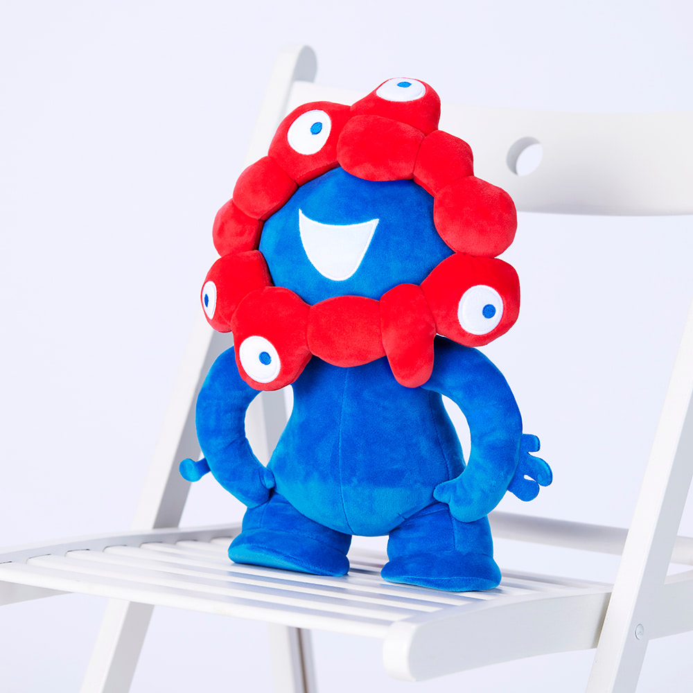 ミャクミャク　メディシンボール ミャクミャク様” と筋トレ！ ミズノとコラボしたトレーニンググッズに