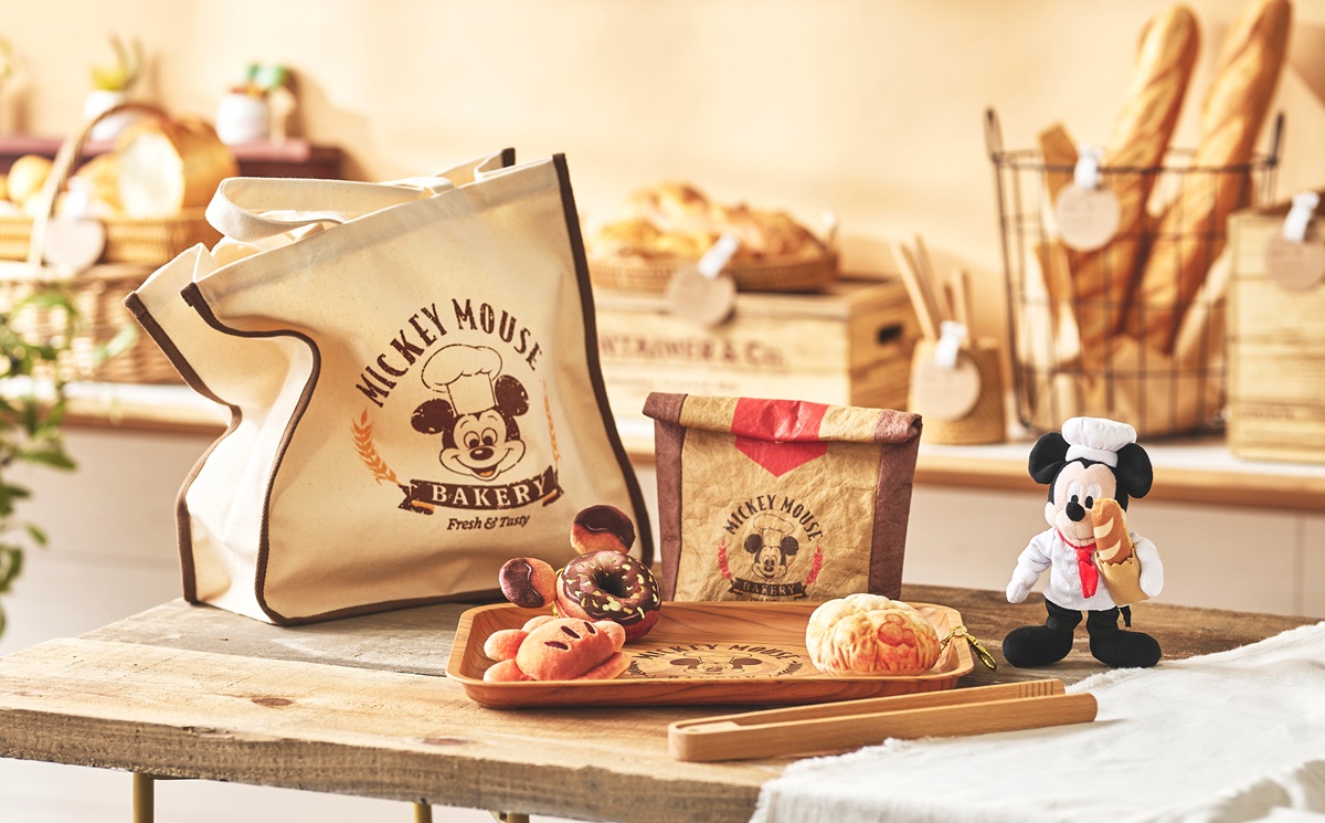 ディズニーストア】ミッキーがパン屋さんに♪ 可愛い