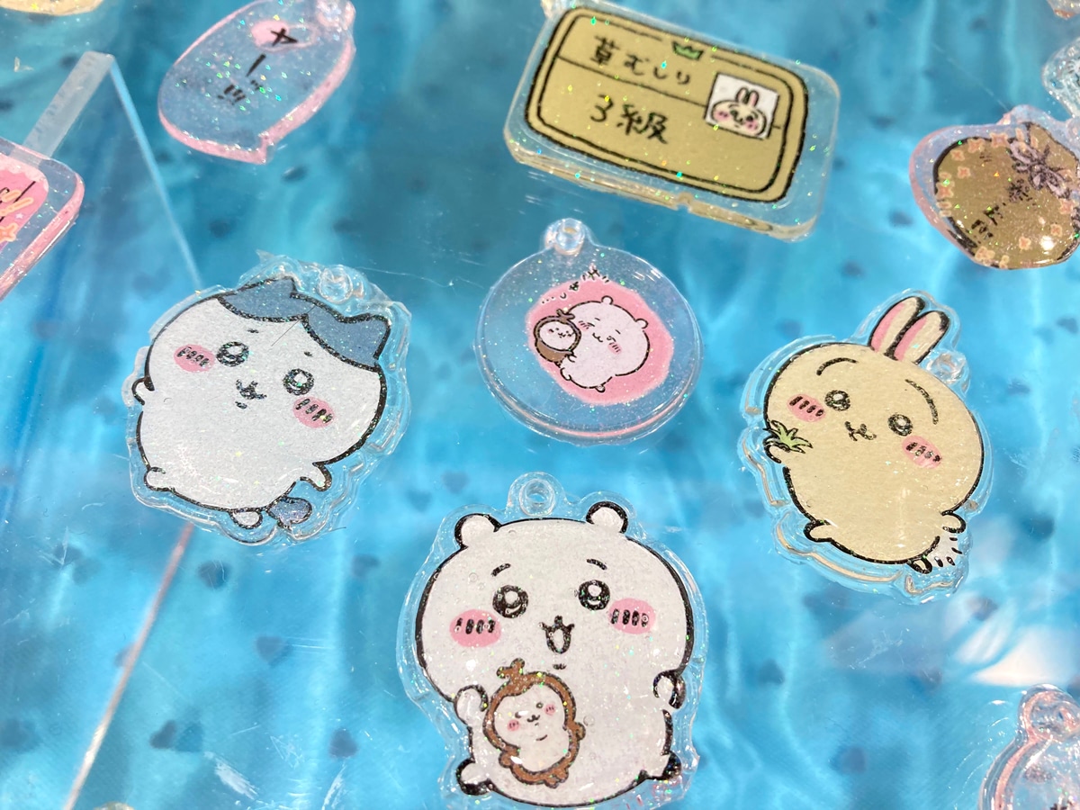 ちいかわ　5点セット ちいかわ』のハッピーセットが5/16に登場。マクドナルド店員として労働