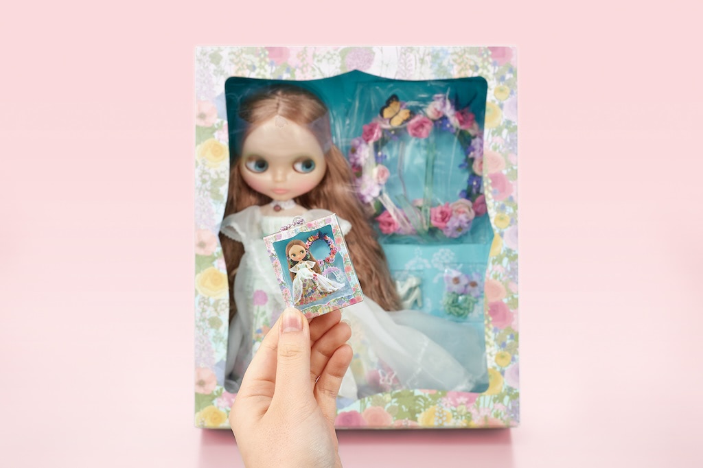 Blythe】懐かしの『Blythe』がミニチュアに！ パッケージも満喫