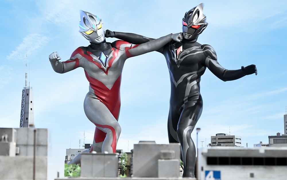 映画　特典　ウルトラマンアーク　ギルアーク　コンプ　ウルトラマンカード　プロモ 大ヒット上映中『ウルトラマンアーク THE MOVIE』2/28(金)～第2