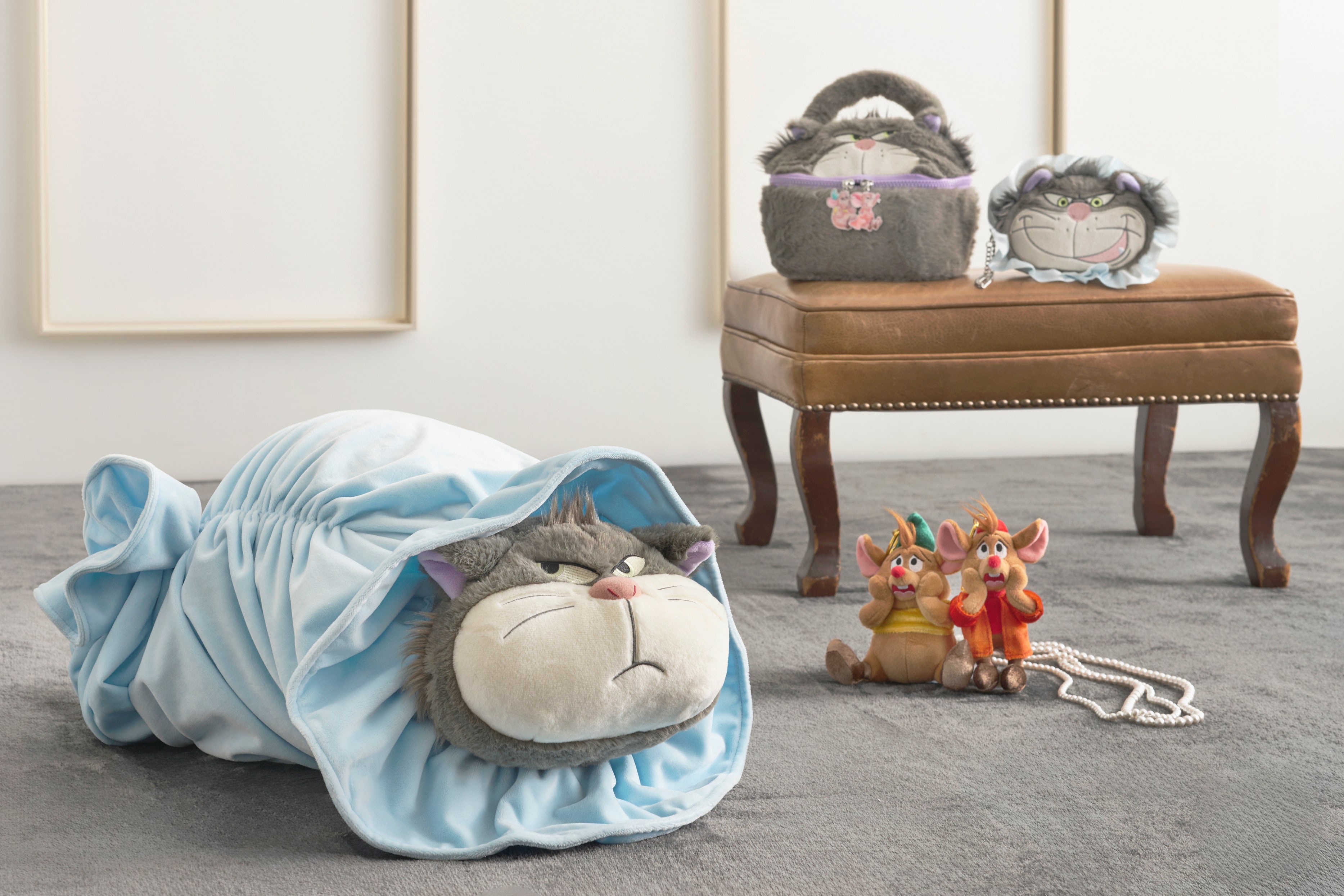 ディズニー マリー ルシファー ぬいぐるみ セット 可愛いディズニーのネコキャラたちのグッズが大集合！マリーや