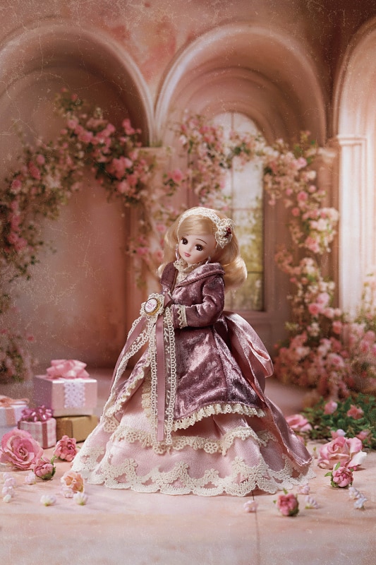 5月3日のお誕生日に、白いボディカラーのフォトジェニックリカ登場