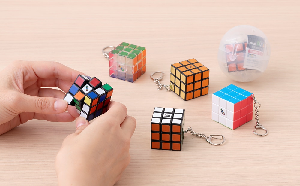 ルービックキューブ】今度はカプセルアイテムでかわいく登場