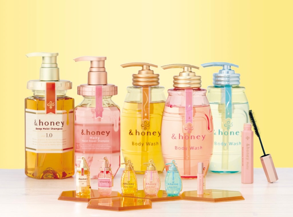 ＆honey」のキラキラ可愛いパッケが楽しめるミニチュアキーホルダー